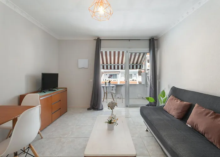 Διαμέρισμα Floritas 1 *